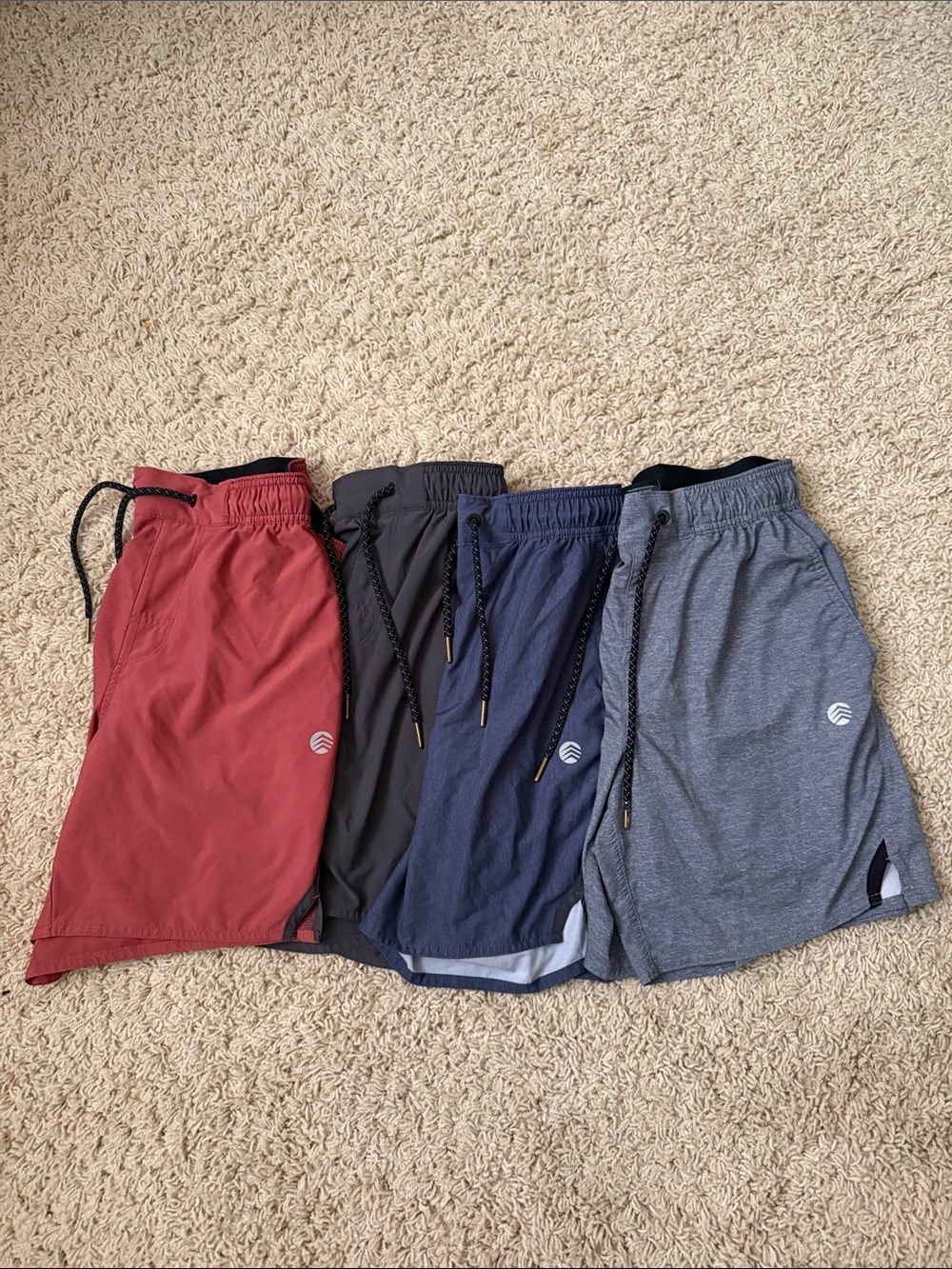 4 pack men’s solaris shorts size small